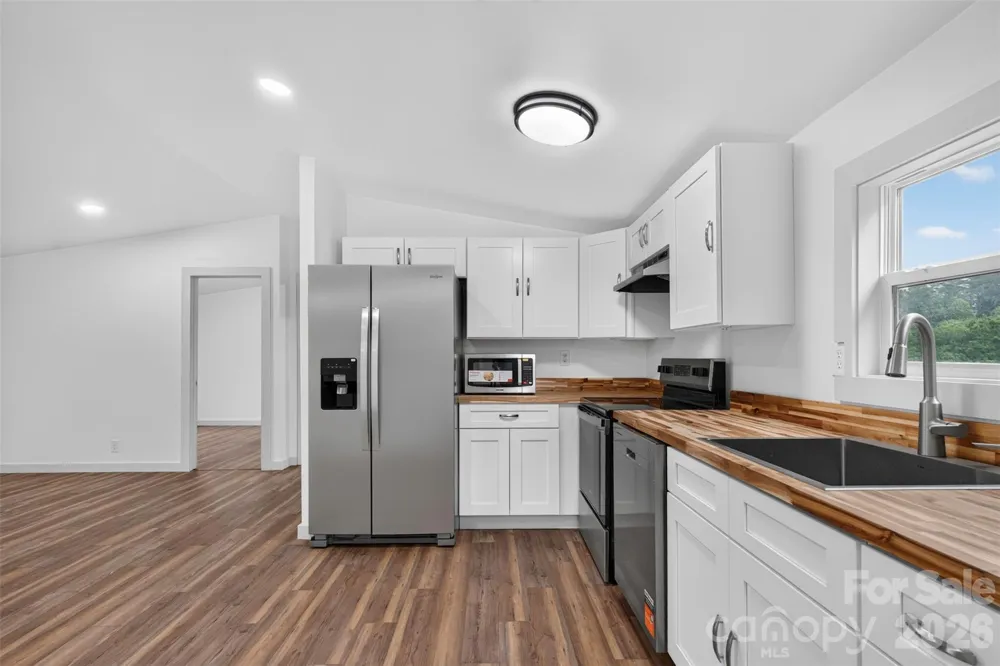 74 TJ TRAIL Hendersonville, NC 28792