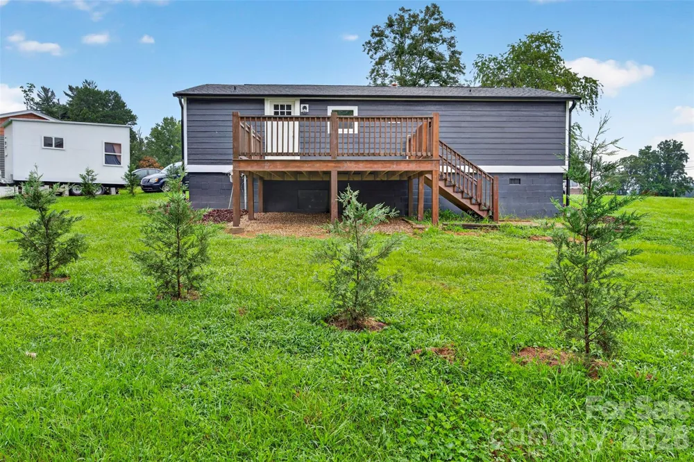 74 TJ TRAIL Hendersonville, NC 28792