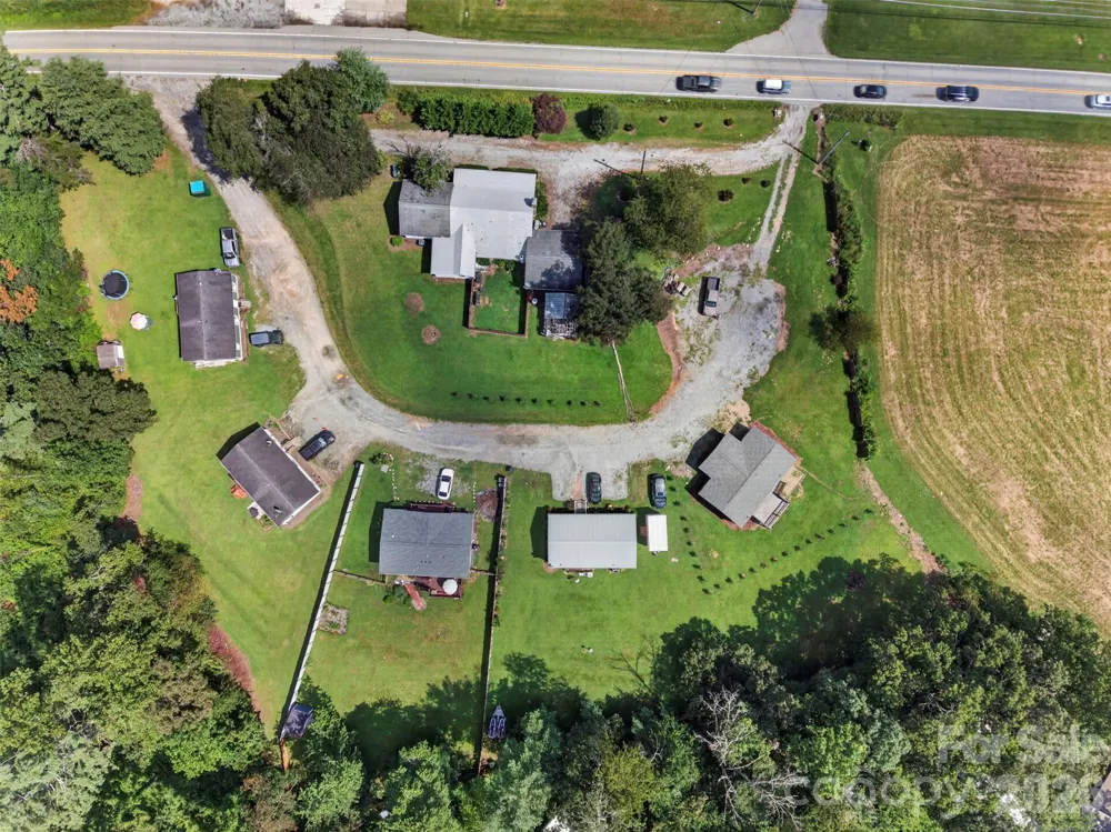 74 TJ TRAIL Hendersonville, NC 28792