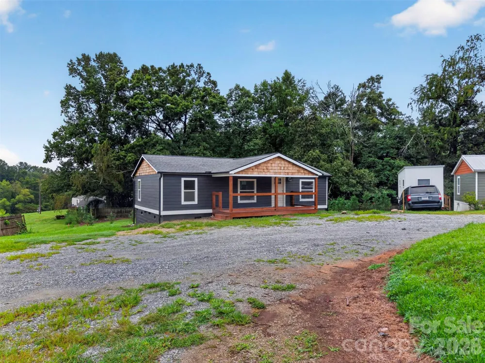74 TJ TRAIL Hendersonville, NC 28792