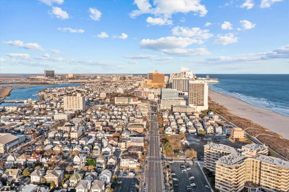 45 S Laclede Pl Atlantic City, NJ 08401