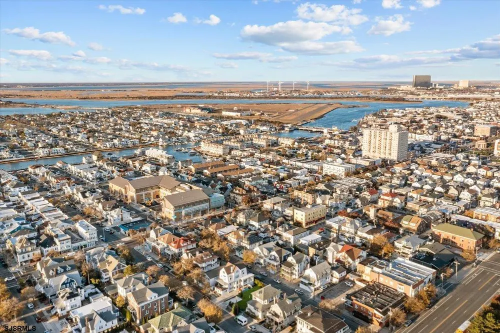 45 S Laclede Pl Atlantic City, NJ 08401