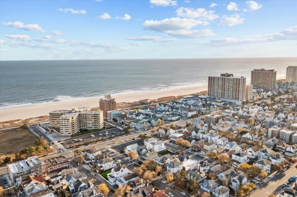 45 S Laclede Pl Atlantic City, NJ 08401