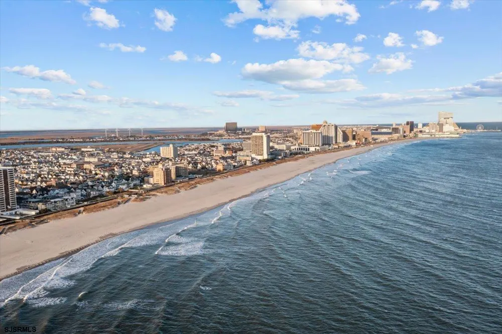 45 S Laclede Pl Atlantic City, NJ 08401