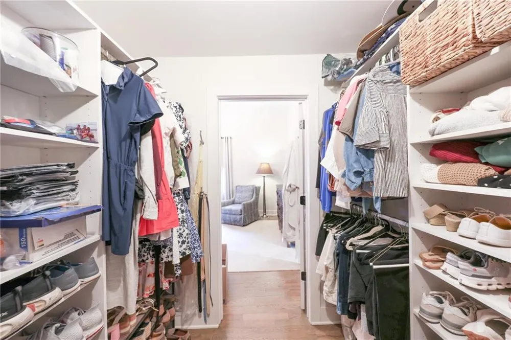 1585 MERCER College Park, GA 30337