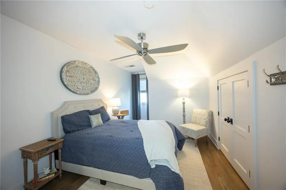 1585 MERCER College Park, GA 30337