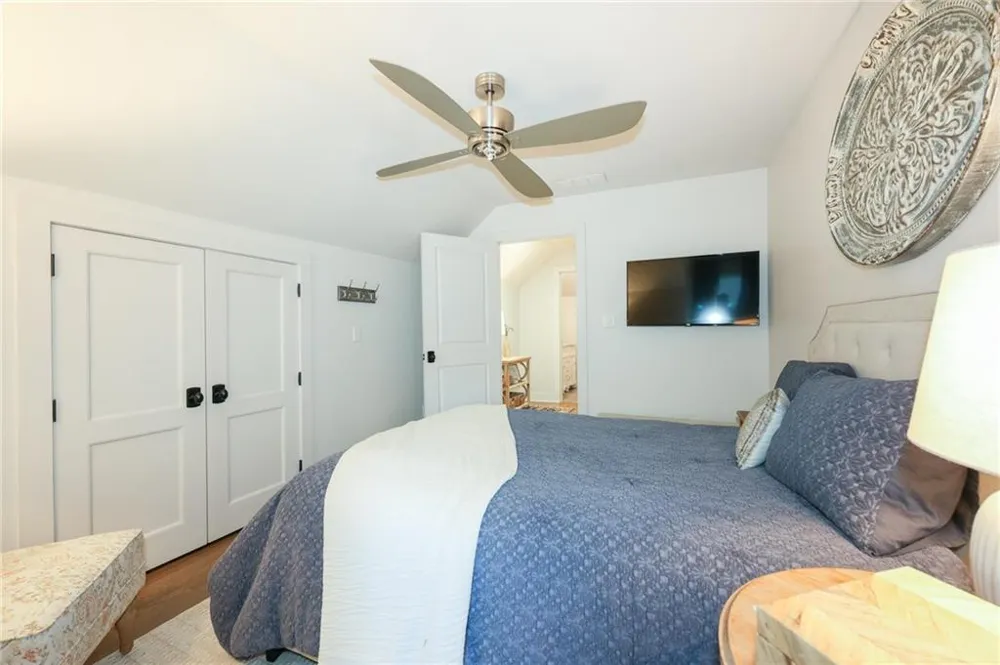1585 MERCER College Park, GA 30337