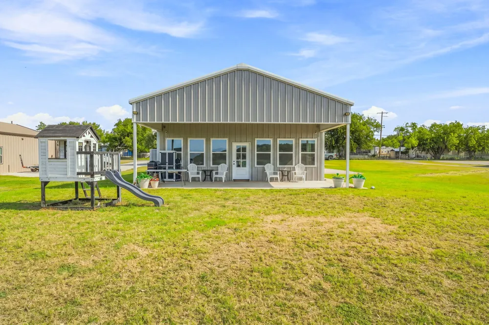 17995 Pr 3004 Graham, TX 76450