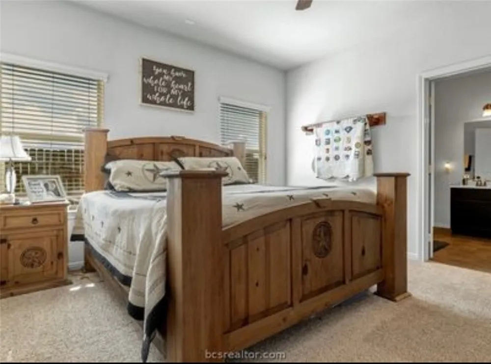 215 Boulder Drive Navasota, TX 77868