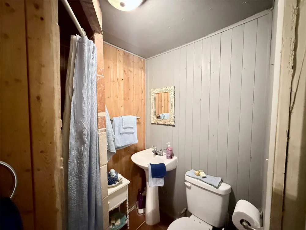 2215 S 24th W Muskogee, OK 74401
