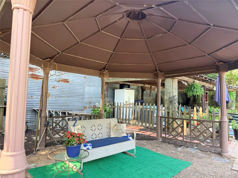 2215 S 24th W Muskogee, OK 74401