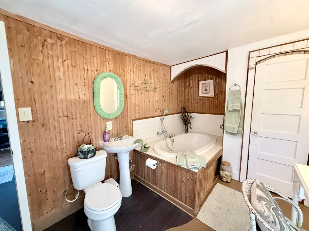 2215 S 24th W Muskogee, OK 74401