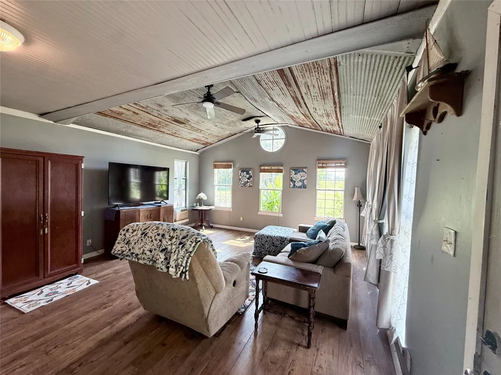 2215 S 24th W Muskogee, OK 74401
