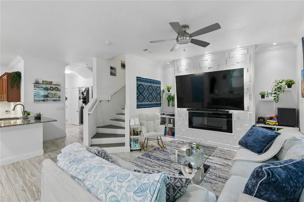2264 BETSY ROSS LANE #2264 St Cloud, FL 34769