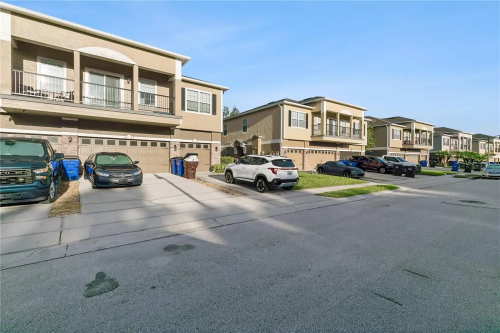 2264 BETSY ROSS LANE #2264 St Cloud, FL 34769