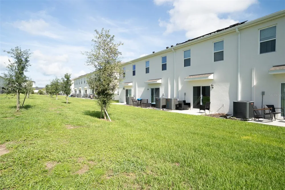1776 ROCK ELM ROAD Davenport, FL 33837