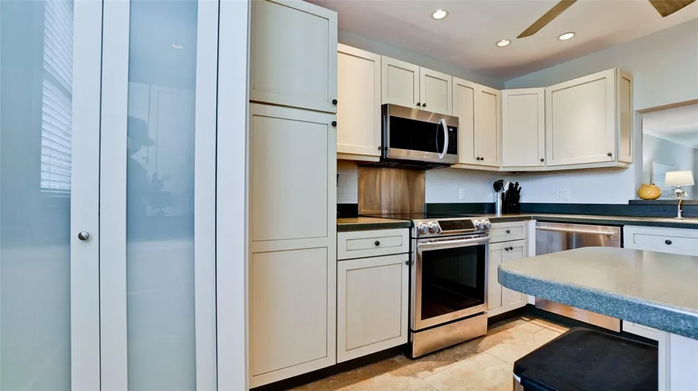 401 PALM TREE DRIVE #N/A Bradenton, FL 34210