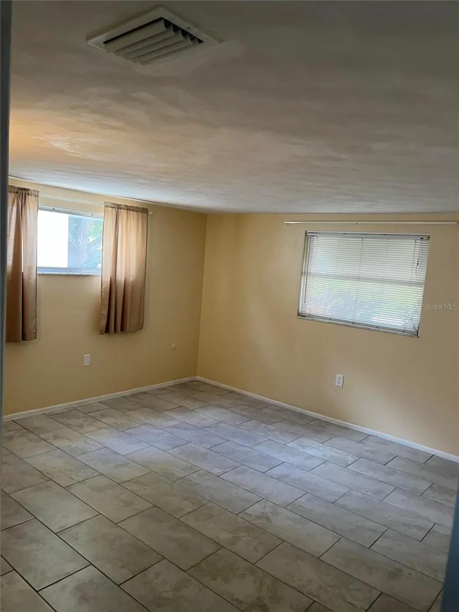3632 PENSDALE DRIVE New Port Richey, FL 34652