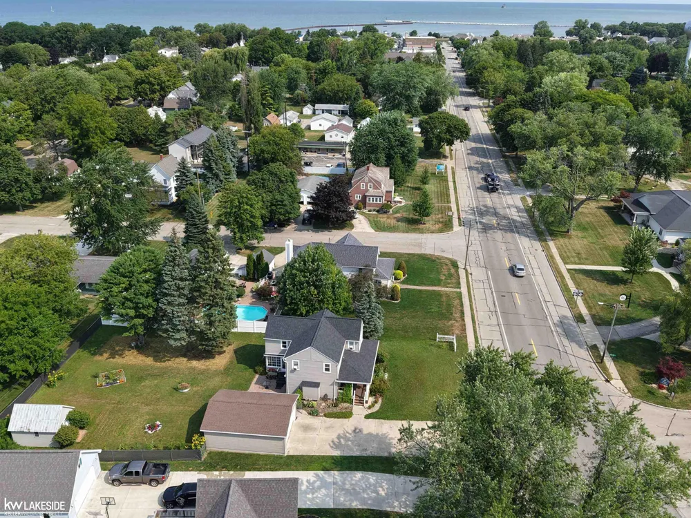 8501 Lake Street Port Austin Village, MI 48467