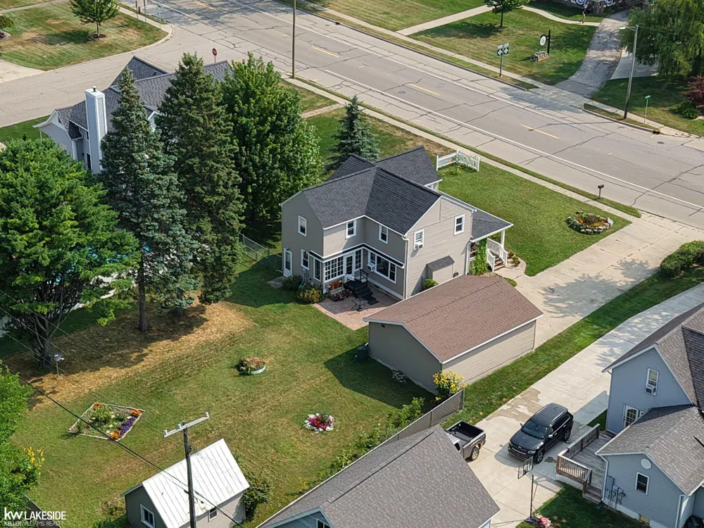 8501 Lake Street Port Austin Village, MI 48467
