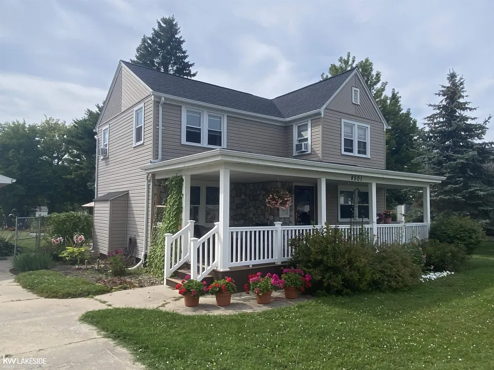 8501 Lake Street Port Austin Village, MI 48467