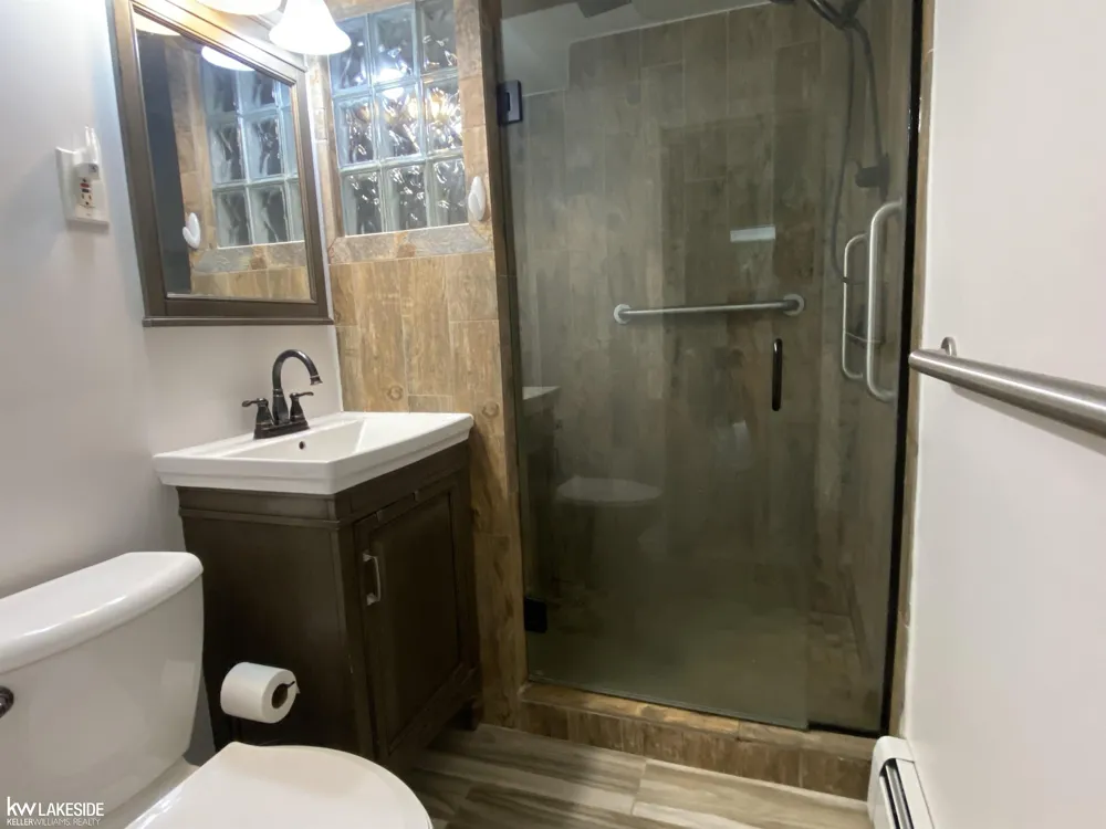 8501 Lake Street Port Austin Village, MI 48467
