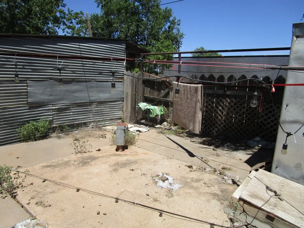 109 E 14th Street Quanah, TX 79252
