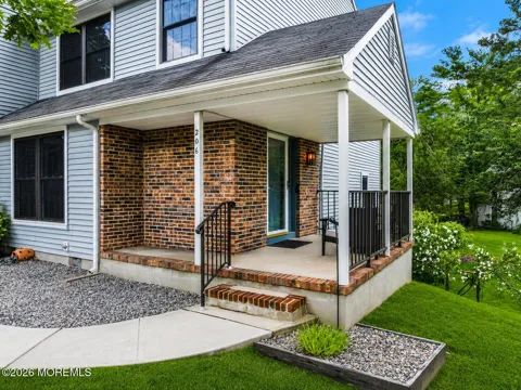 206 Bent Trail