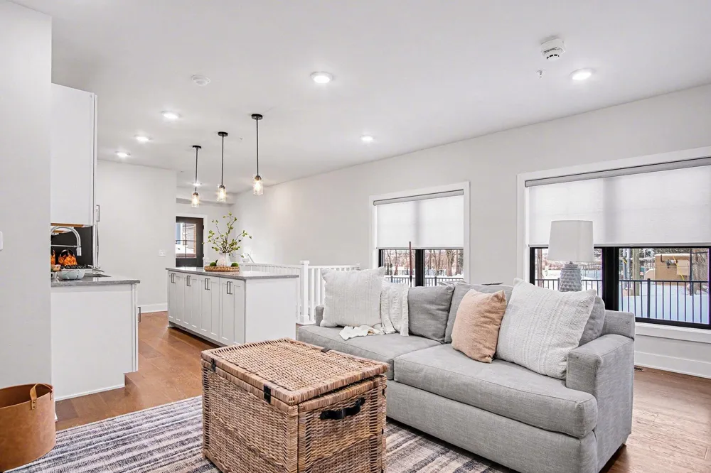 826 Fairview Avenue NE Grand Rapids City, MI 49503