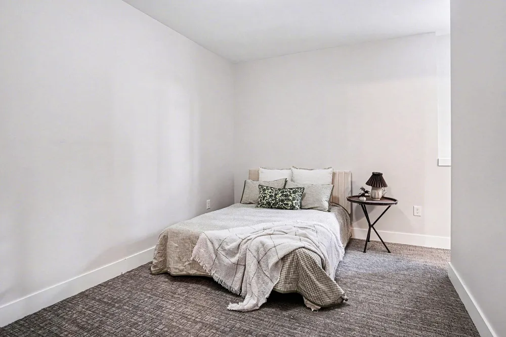 826 Fairview Avenue NE Grand Rapids City, MI 49503