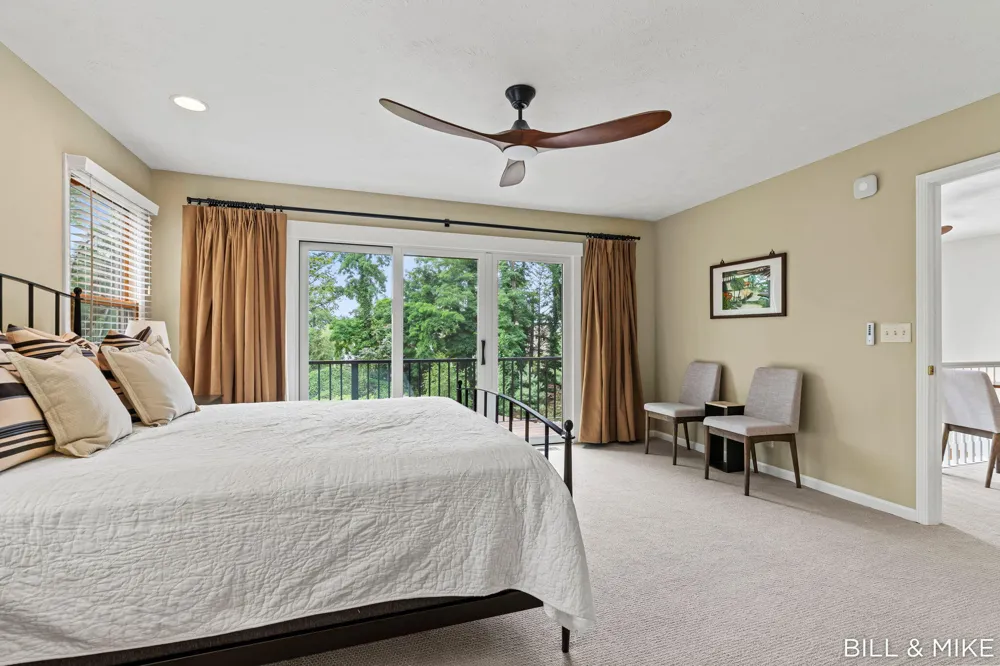 2840 Lake Breeze Drive Saugatuck Township, MI 49408