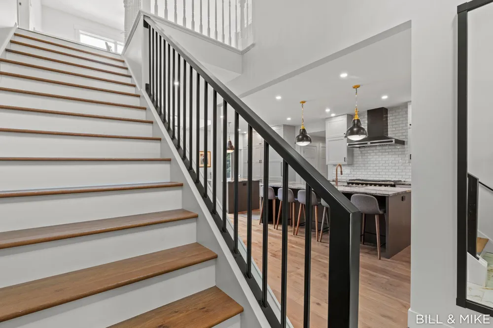 2840 Lake Breeze Drive Saugatuck Township, MI 49408