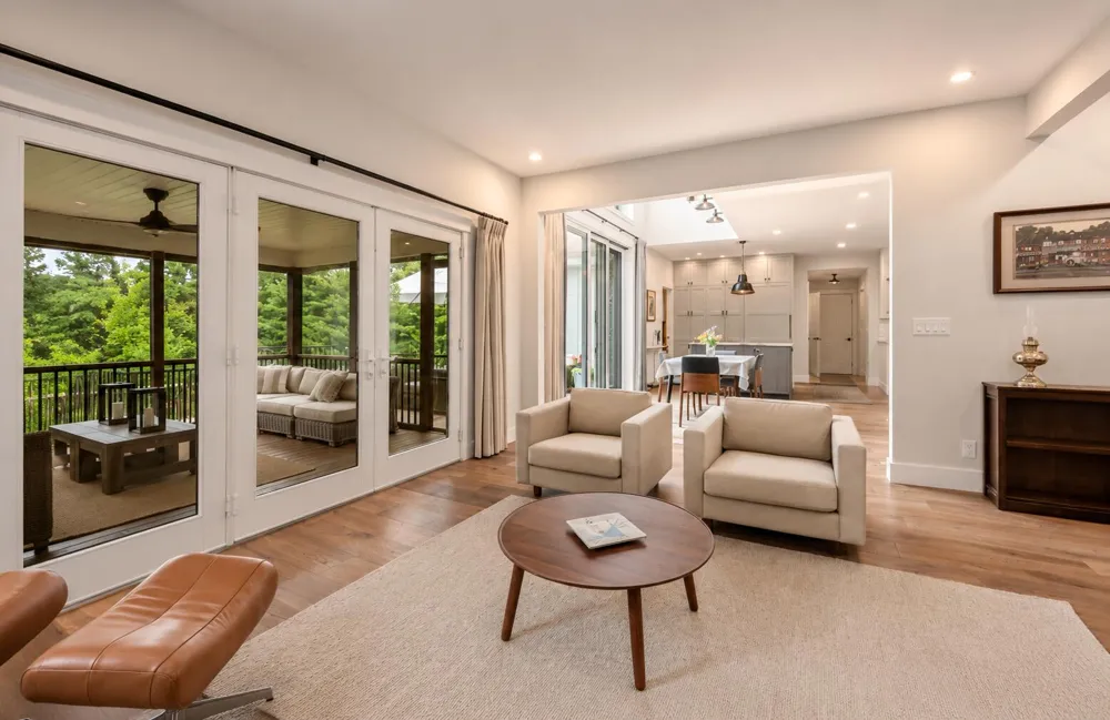 2840 Lake Breeze Drive Saugatuck Township, MI 49408