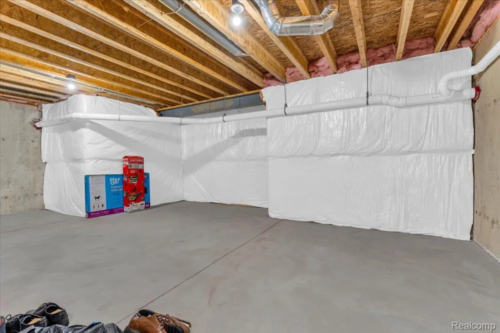 831 Plum Village Drive Raisinville Township, MI 48161