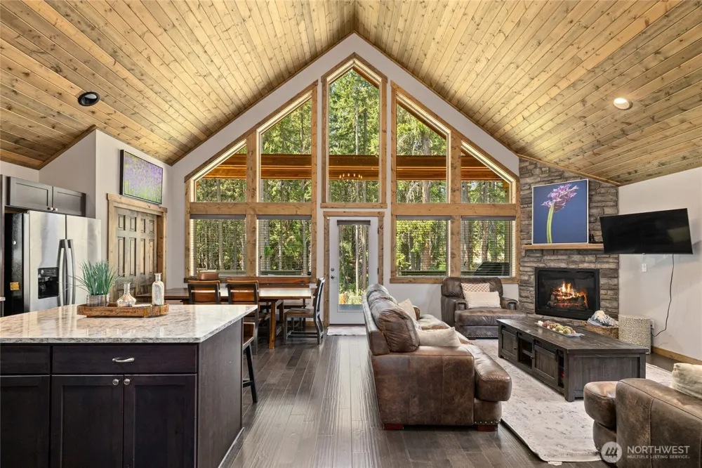 141 Rockberry Loop Ronald, WA 98940
