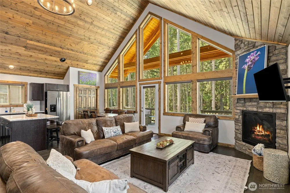 141 Rockberry Loop Ronald, WA 98940