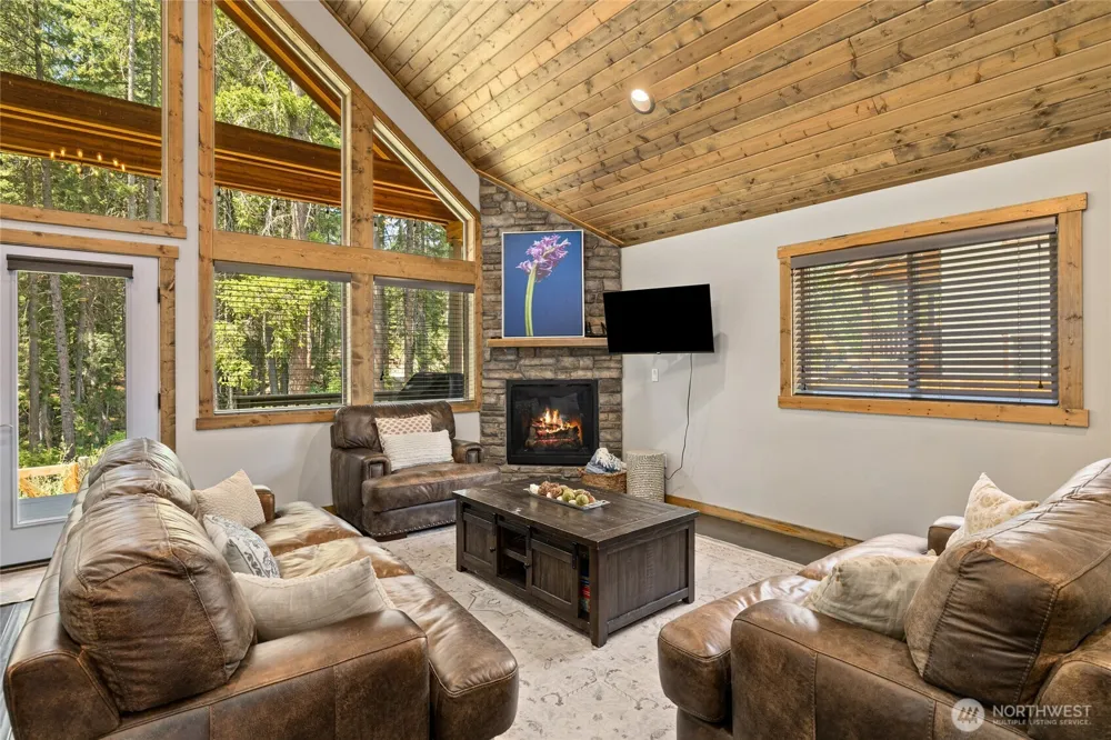 141 Rockberry Loop Ronald, WA 98940