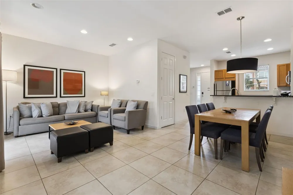 2711 COUPE STREET Kissimmee, FL 34746