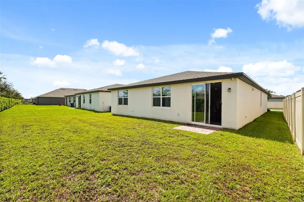1166 YUMURI STREET Winter Haven, FL 33884