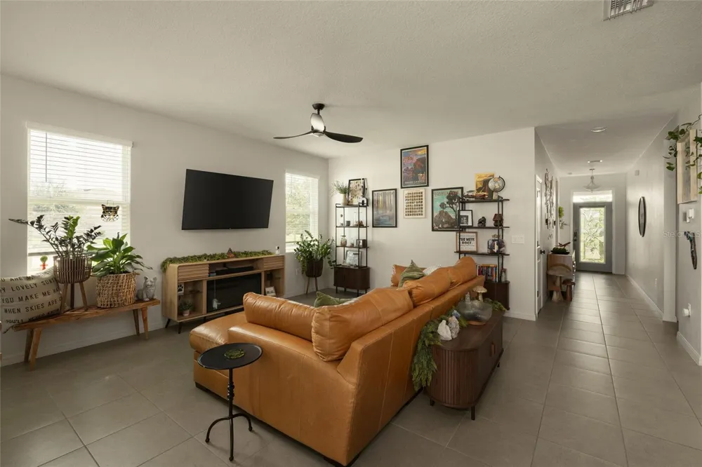 13301 WATERLEAF GARDEN CIRCLE Riverview, FL 33579