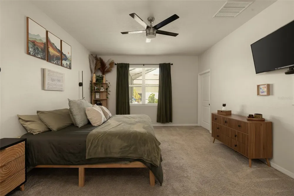 13301 WATERLEAF GARDEN CIRCLE Riverview, FL 33579