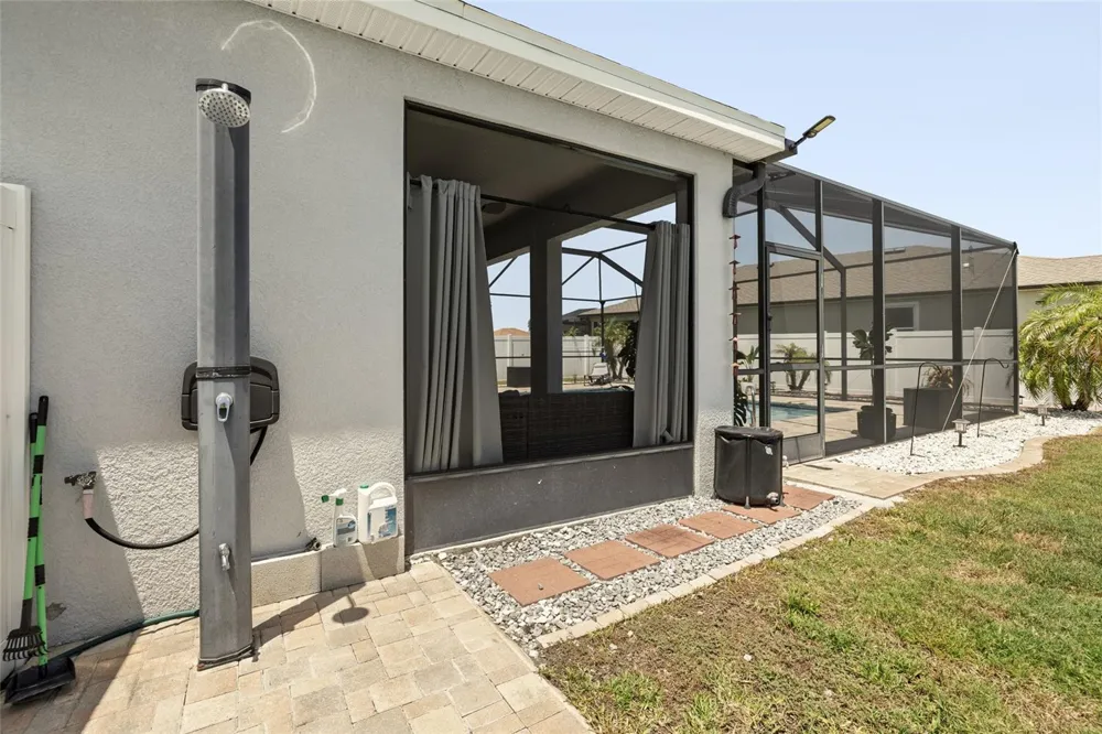 13301 WATERLEAF GARDEN CIRCLE Riverview, FL 33579