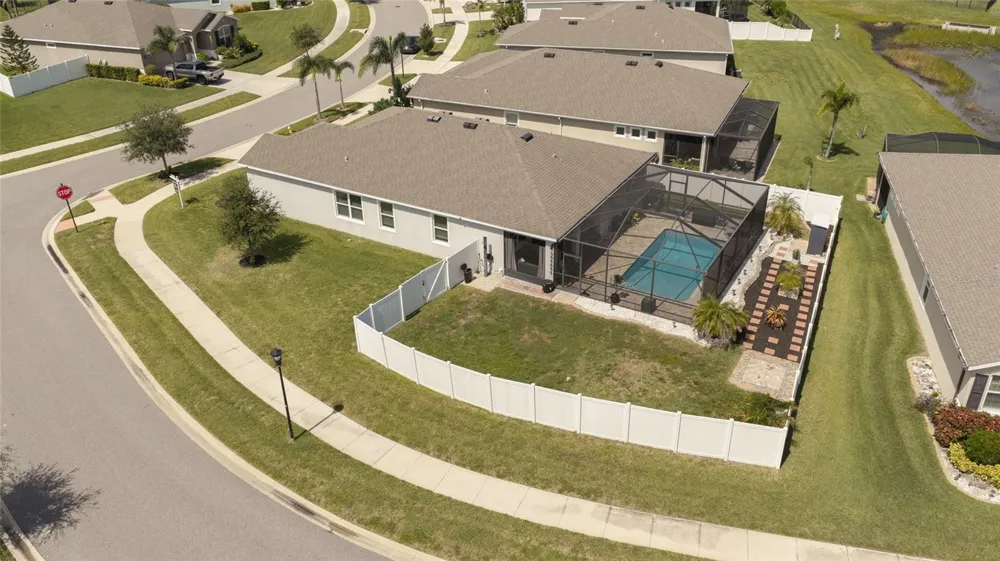 13301 WATERLEAF GARDEN CIRCLE Riverview, FL 33579
