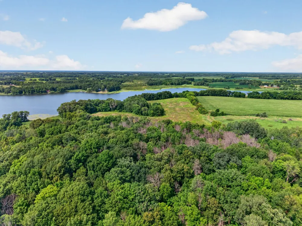7xxx 373rd Avenue NW Dalbo, MN 55017