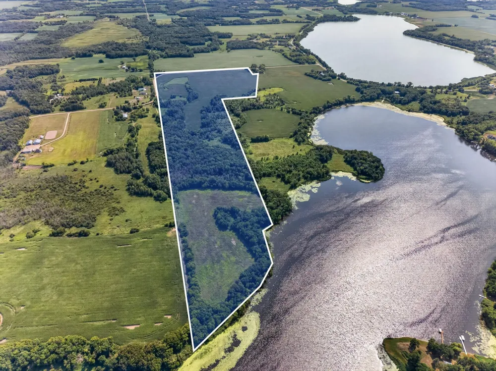 7xxx 373rd Avenue NW Dalbo, MN 55017