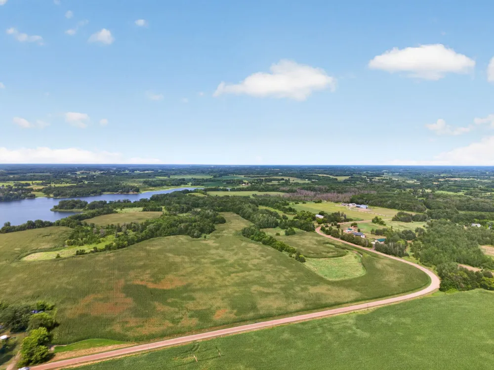 7xxx 373rd Avenue NW Dalbo, MN 55017