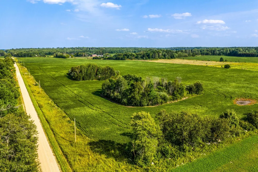 NA Spencer Road NW Shevlin, MN 56676