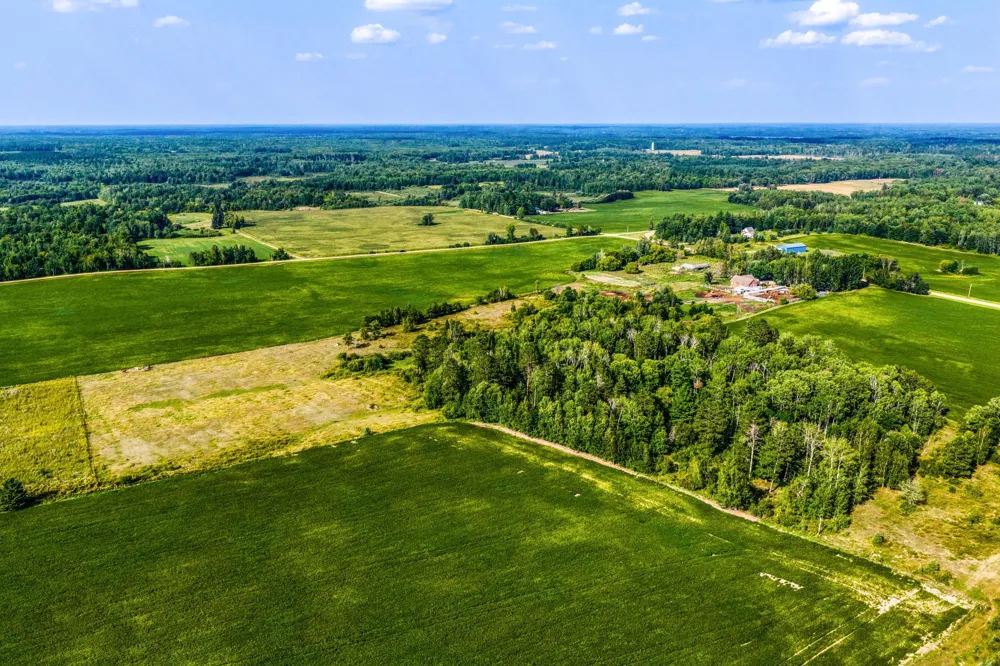 NA Spencer Road NW Shevlin, MN 56676