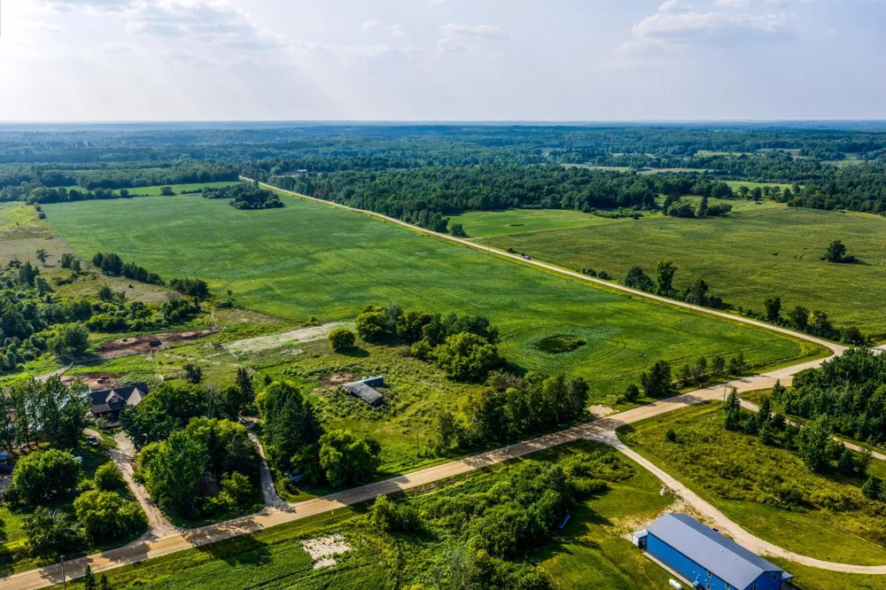 NA Spencer Road NW Shevlin, MN 56676