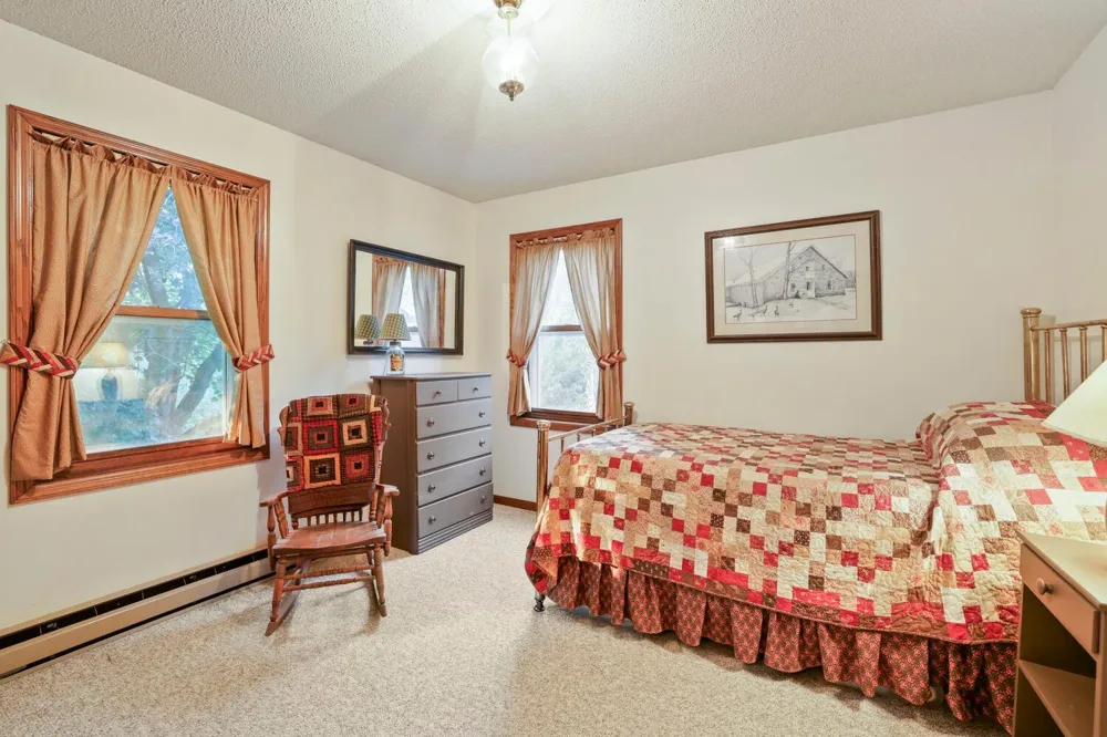9905 Brent Avenue Inver Grove Heights, MN 55077